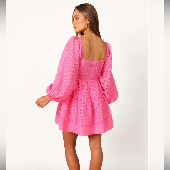 NWT Petal & Pup AUGUSTA LONG SLEEVE MINI DRESS - MAGENTA Size XL - Picture 2 of 16